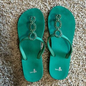 Sanuk sandals